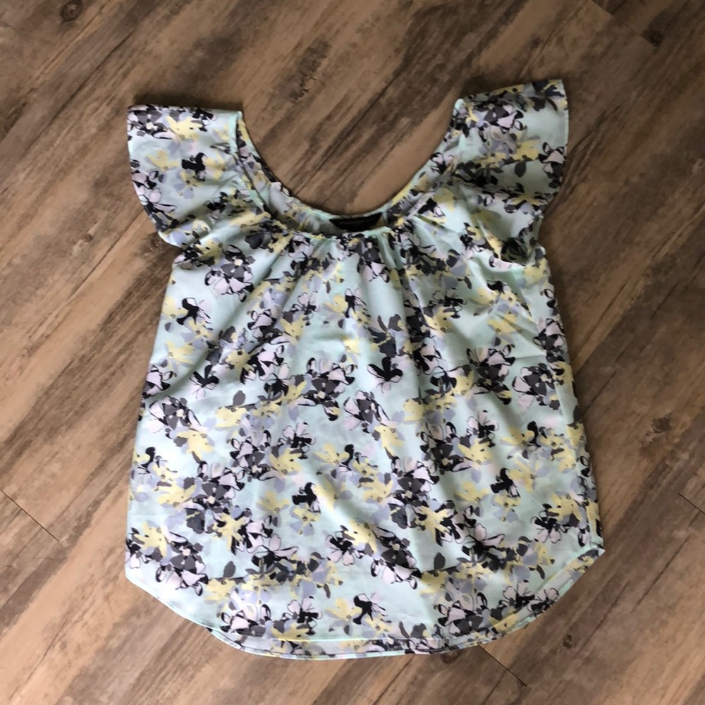 SALR🎉BANANA REPUBLIC | Floral Flutter Sleeve Top